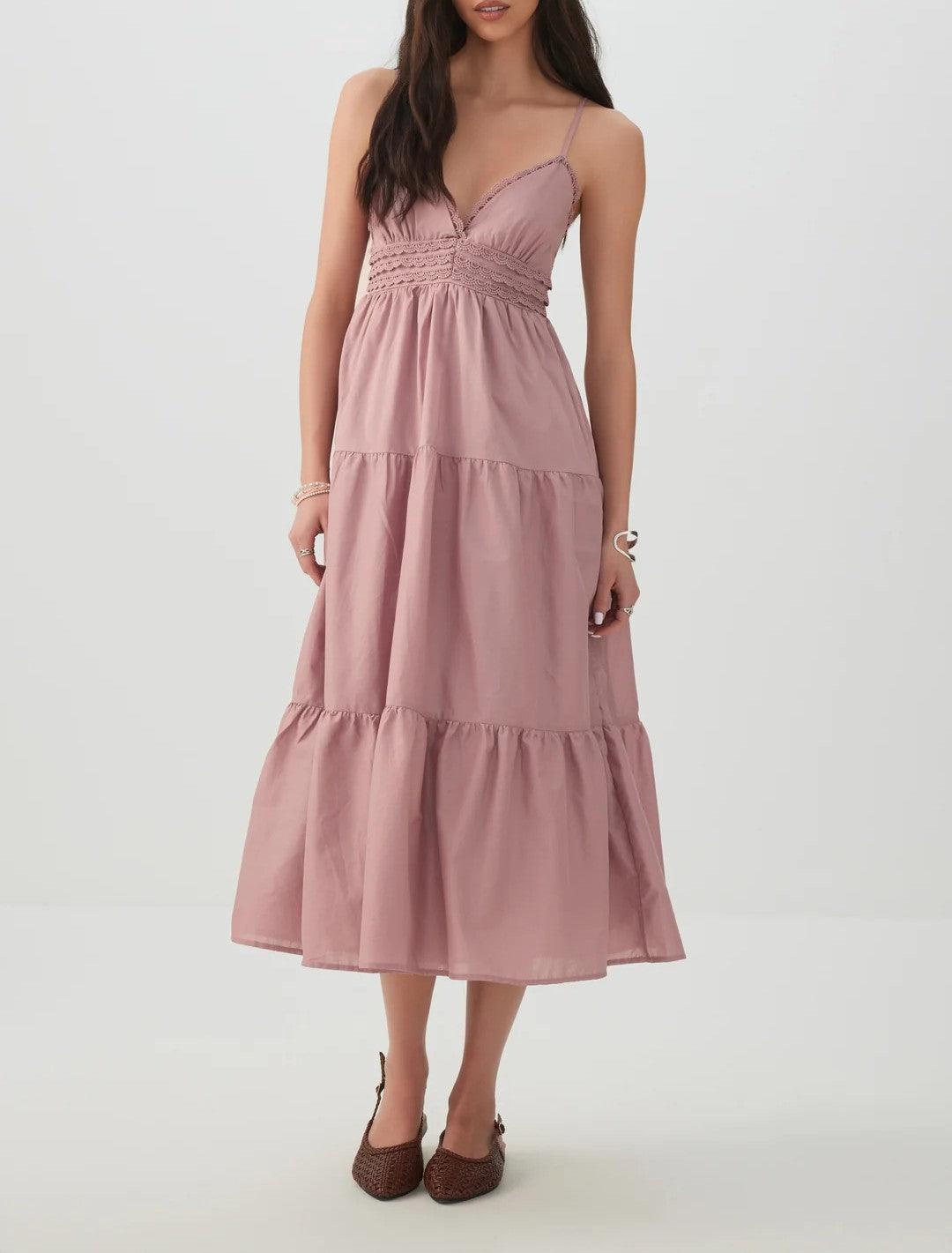 lookbook image shop_this_look_EcLGgQ